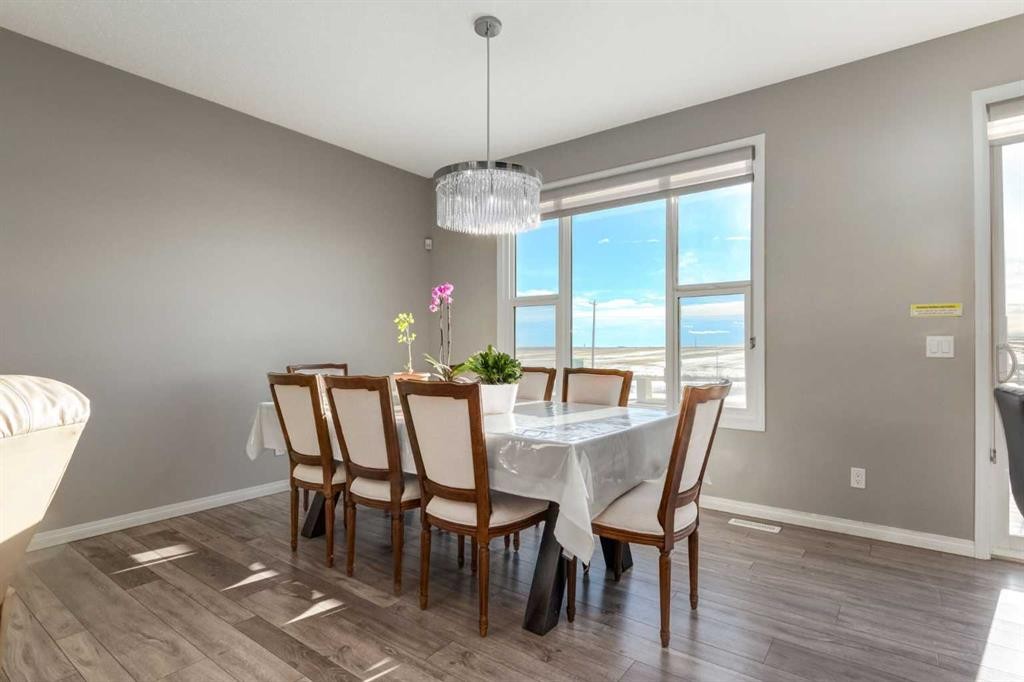 82 Howse Common Ne, Calgary, AB - Indoor Photo Showing Dining Room
