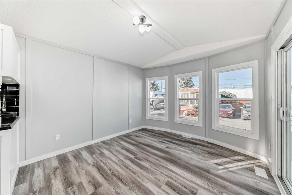 27-2106 50 Street Se, Calgary, AB