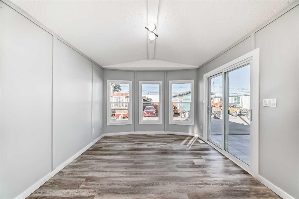 27-2106 50 Street Se, Calgary, AB