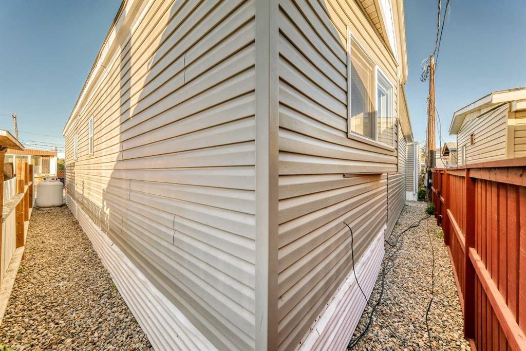 27-2106 50 Street Se, Calgary, AB