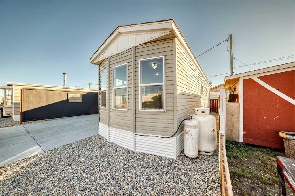 27-2106 50 Street Se, Calgary, AB