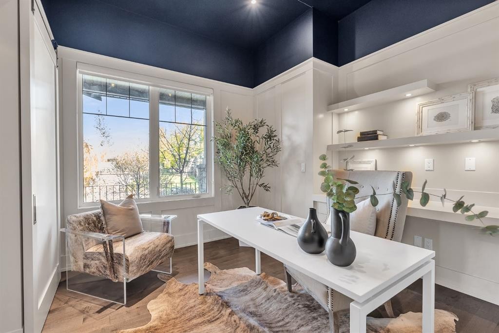 625 Britannia Drive Sw, Calgary, AB - Indoor