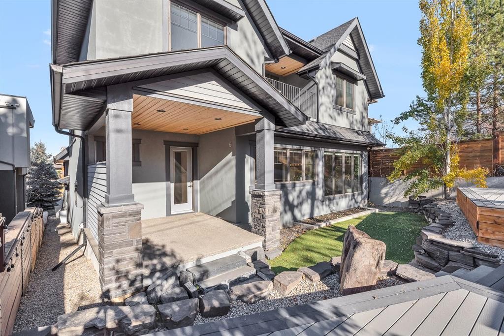 625 Britannia Drive Sw, Calgary, AB - Outdoor With Deck Patio Veranda