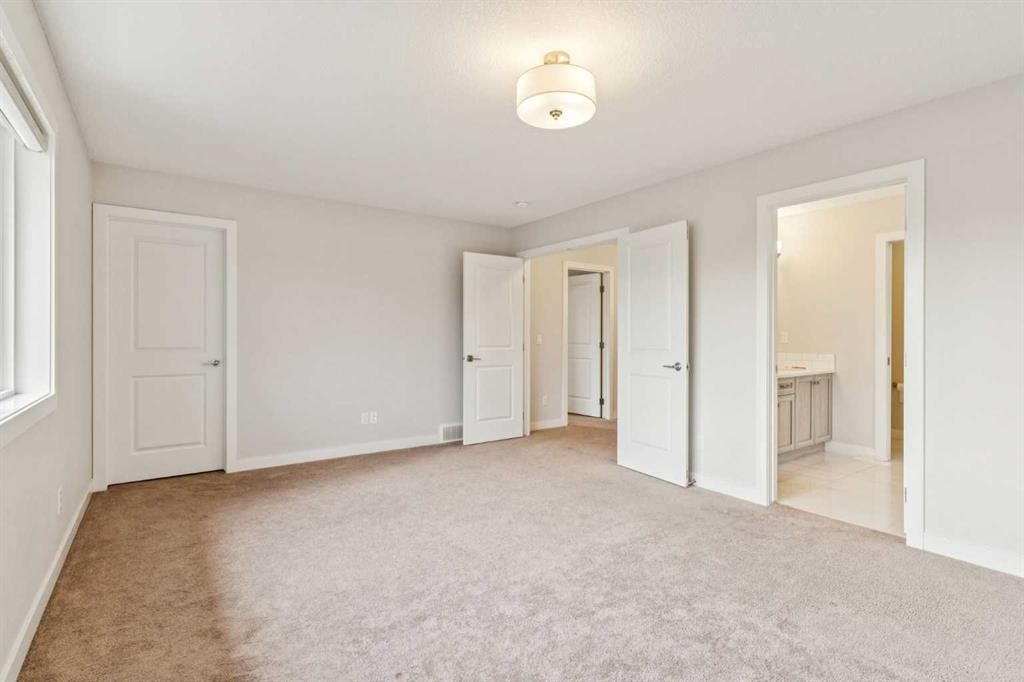 118 Saddlestone Park Ne, Calgary, AB - Indoor Photo Showing Other Room