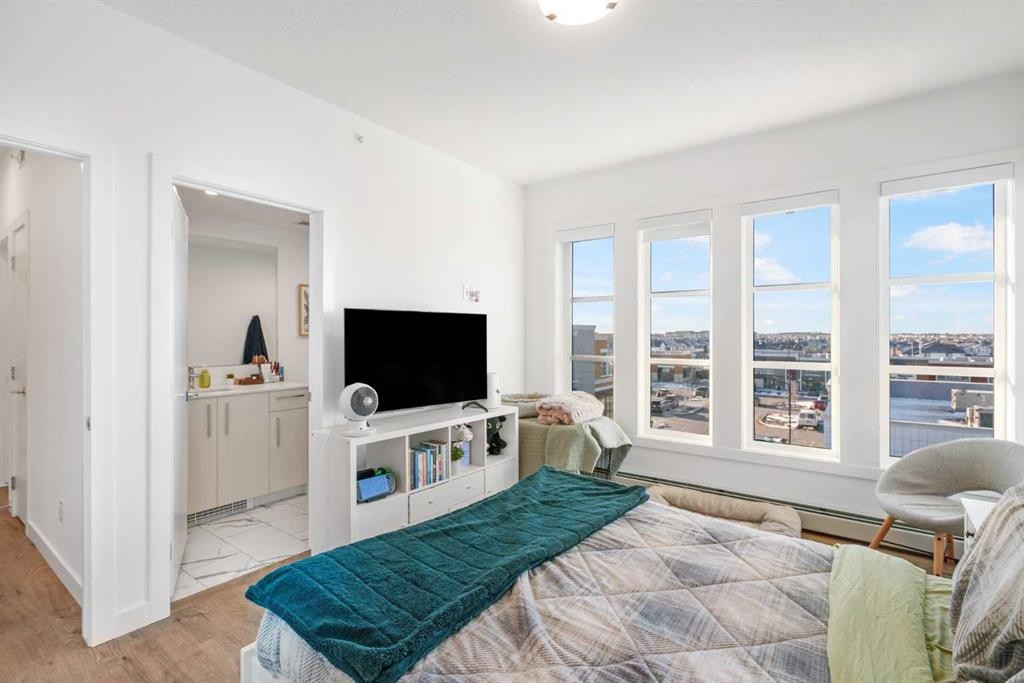 2415-681 Savanna Boulevard Ne, Calgary, AB - Indoor