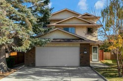 88 Bermondsey Crescent NW Calgary, AB T3K 1W2