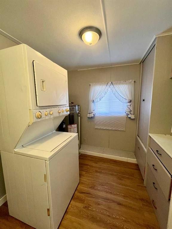 19-400 1 Street Se, Linden, AB