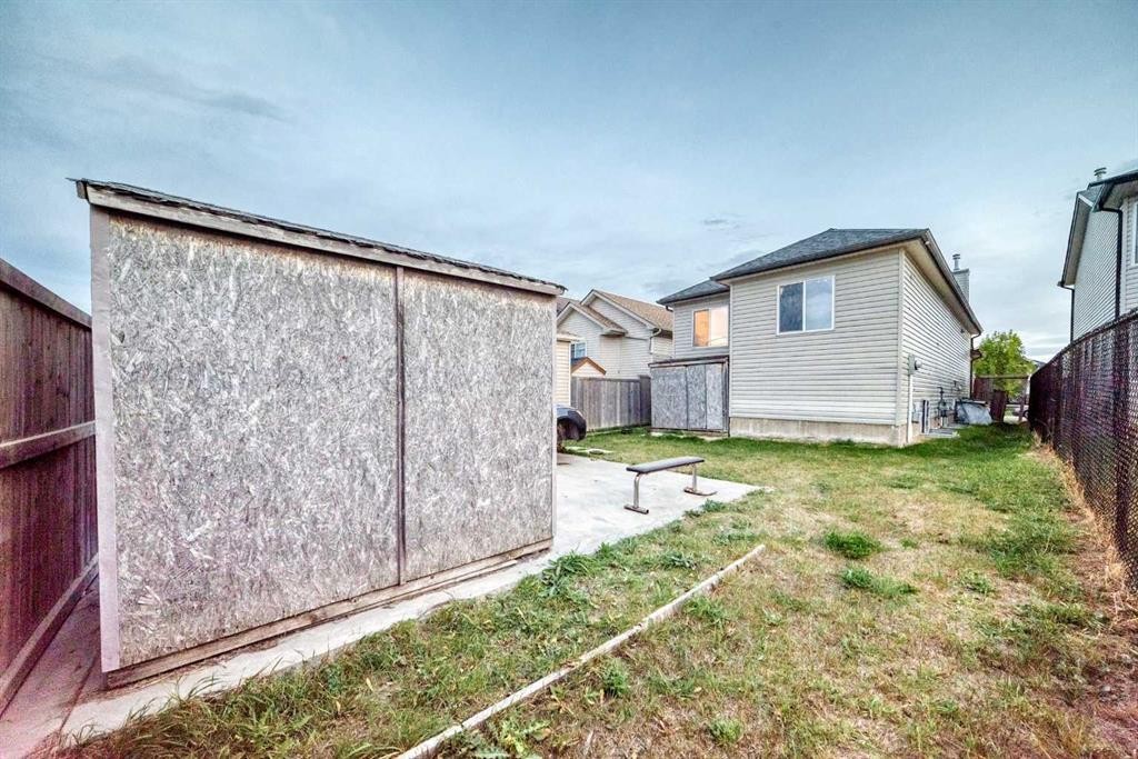 10 Saddlebrook Gardens Ne, Calgary, AB - Outdoor With Exterior