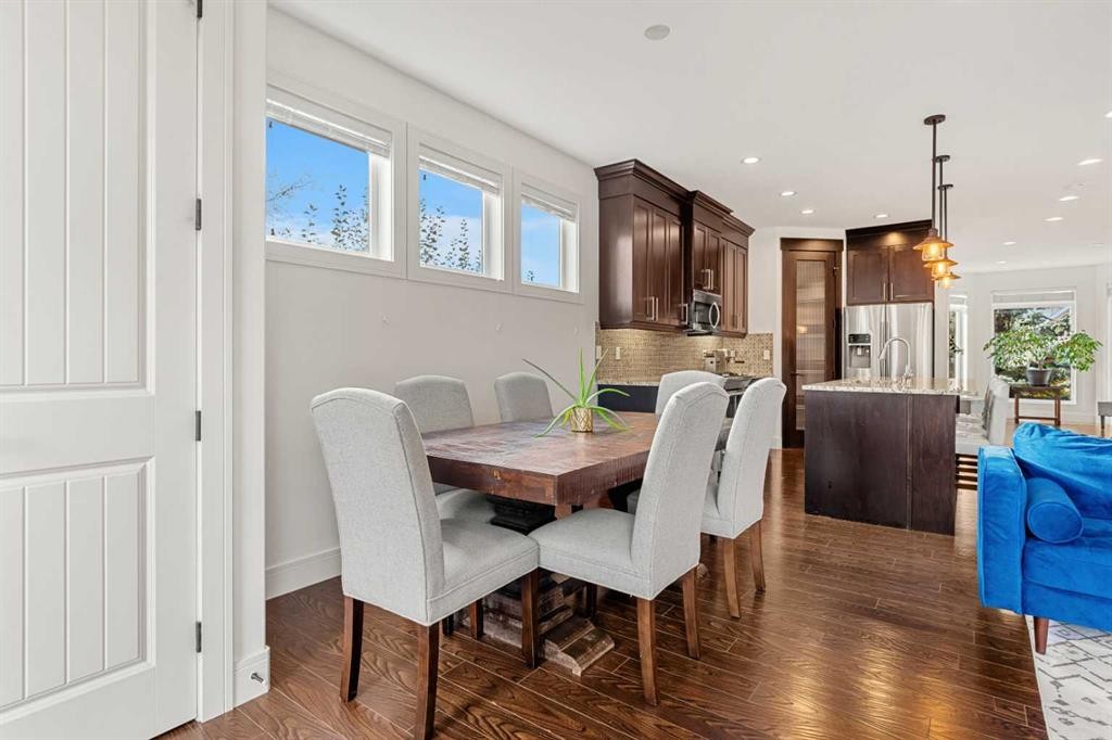 4530 20 Avenue Nw, Calgary, AB - Indoor Photo Showing Dining Room