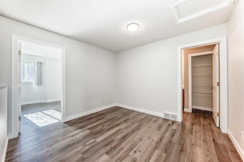 184 Mt Aberdeen Manor Se, Calgary, AB - Indoor Photo Showing Other Room