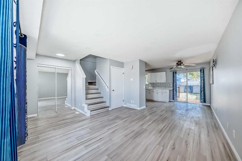 61 San Diego Way Ne, Calgary, AB - Indoor Photo Showing Other Room