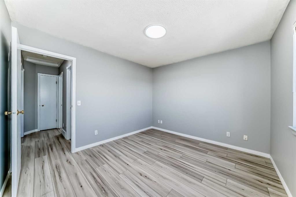 61 San Diego Way Ne, Calgary, AB - Indoor Photo Showing Other Room