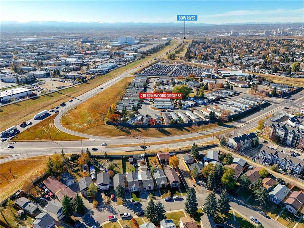 210 Erin Woods Circle Se, Calgary, AB - Outdoor With View