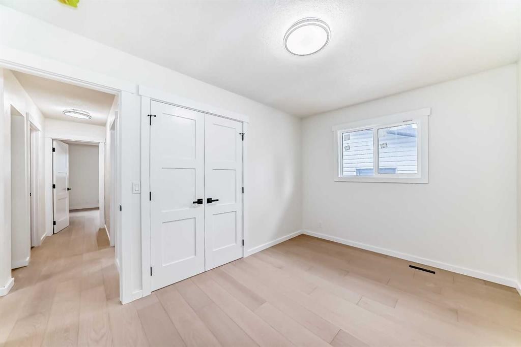 64 Woodstock Road Sw, Calgary, AB - Indoor Photo Showing Other Room