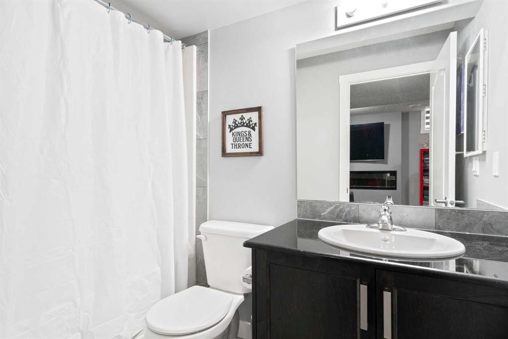 40 Cornerstone Avenue Ne, Calgary, AB - Indoor Photo Showing Bathroom