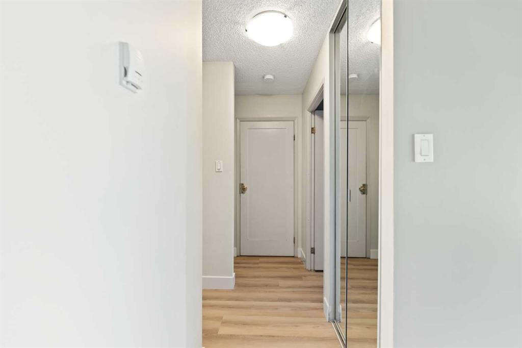 207-1335 12 Avenue Sw, Calgary, AB - Indoor Photo Showing Other Room