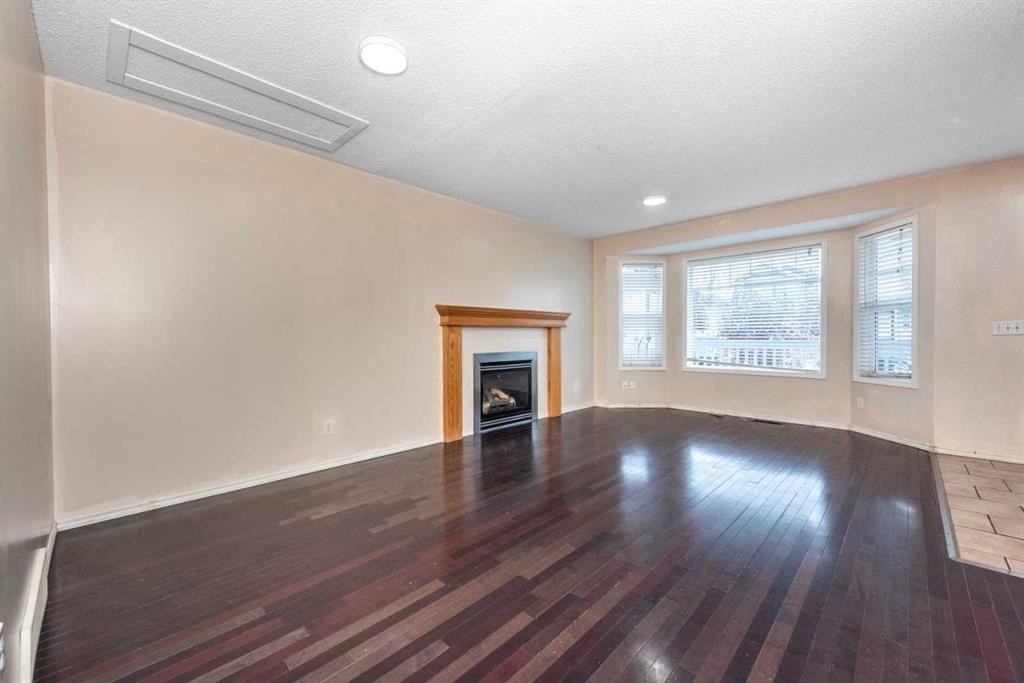 171 Tarawood Road Ne, Calgary, AB - Indoor With Fireplace