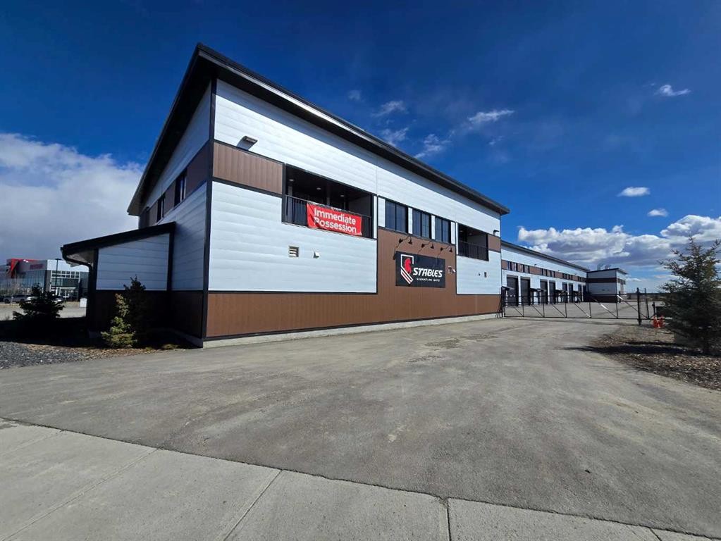 209-5 River Heights Drive, Cochrane, AB