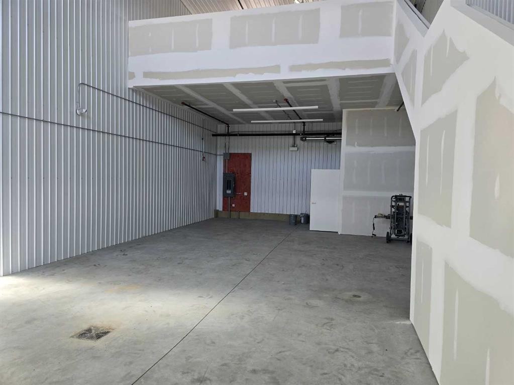 209-5 River Heights Drive, Cochrane, AB