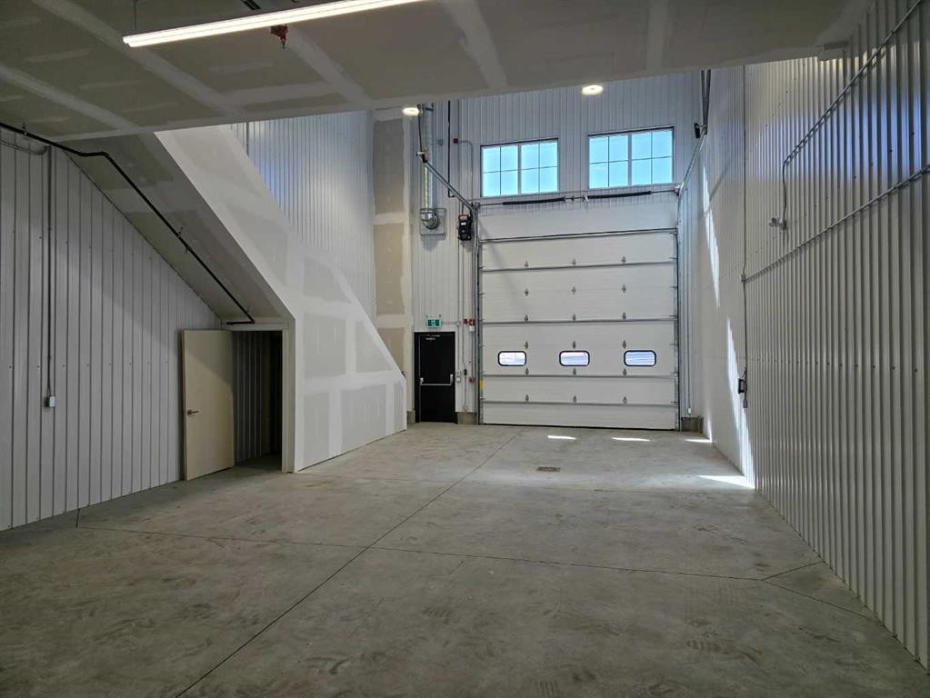 209-5 River Heights Drive, Cochrane, AB