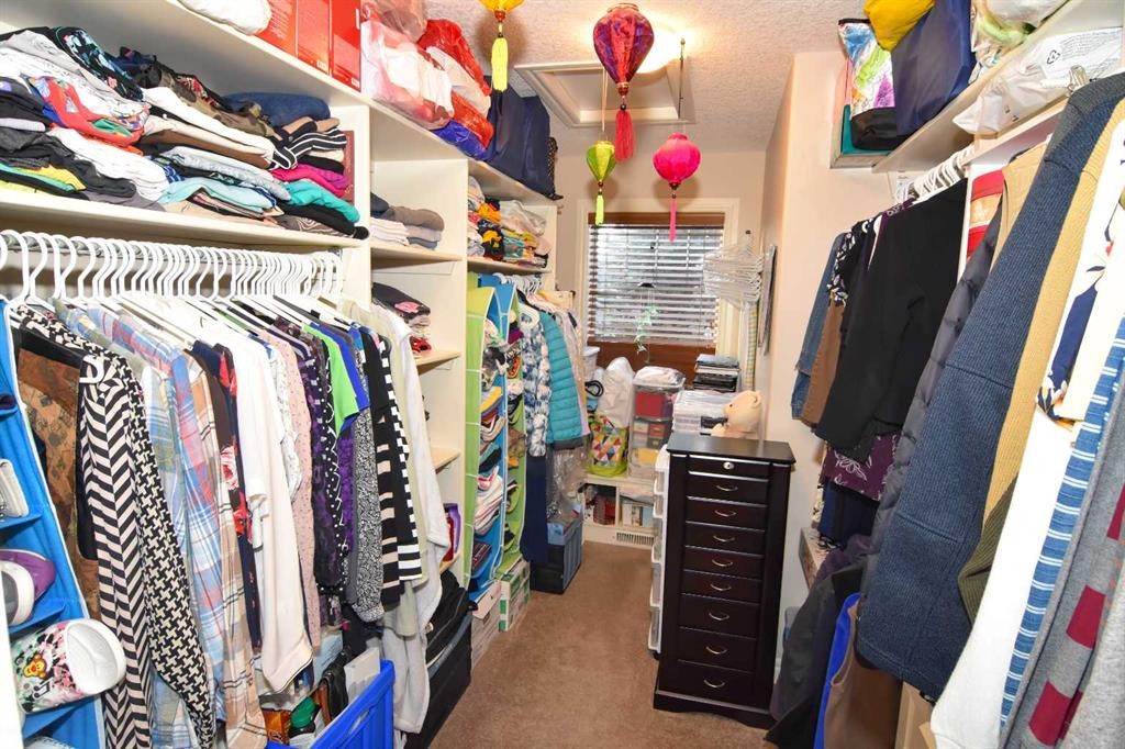107 Panatella Close Nw, Calgary, AB - Indoor With Storage