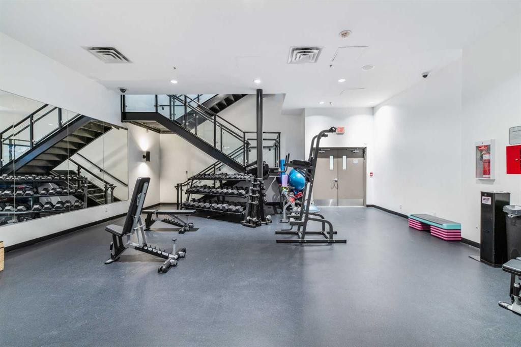2010-210 15 Avenue Se, Calgary, AB - Indoor Photo Showing Gym Room