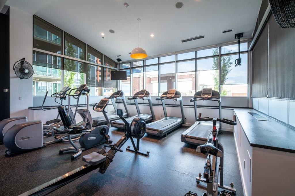 2010-210 15 Avenue Se, Calgary, AB - Indoor Photo Showing Gym Room