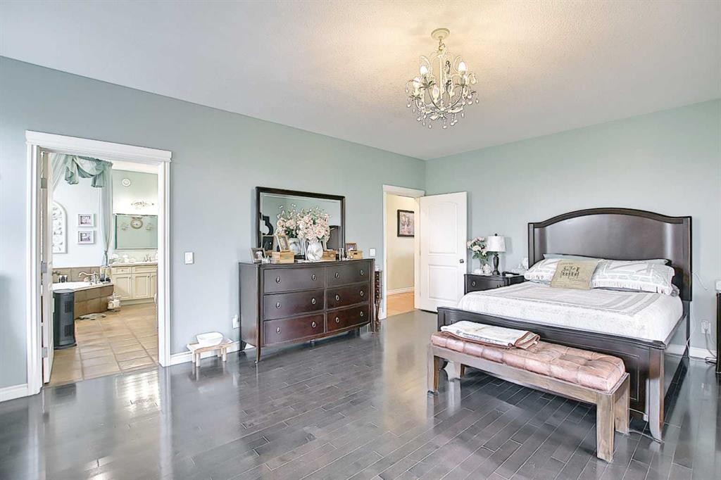 255046 Township Road 250, Rural Wheatland County, AB - Indoor Photo Showing Bedroom