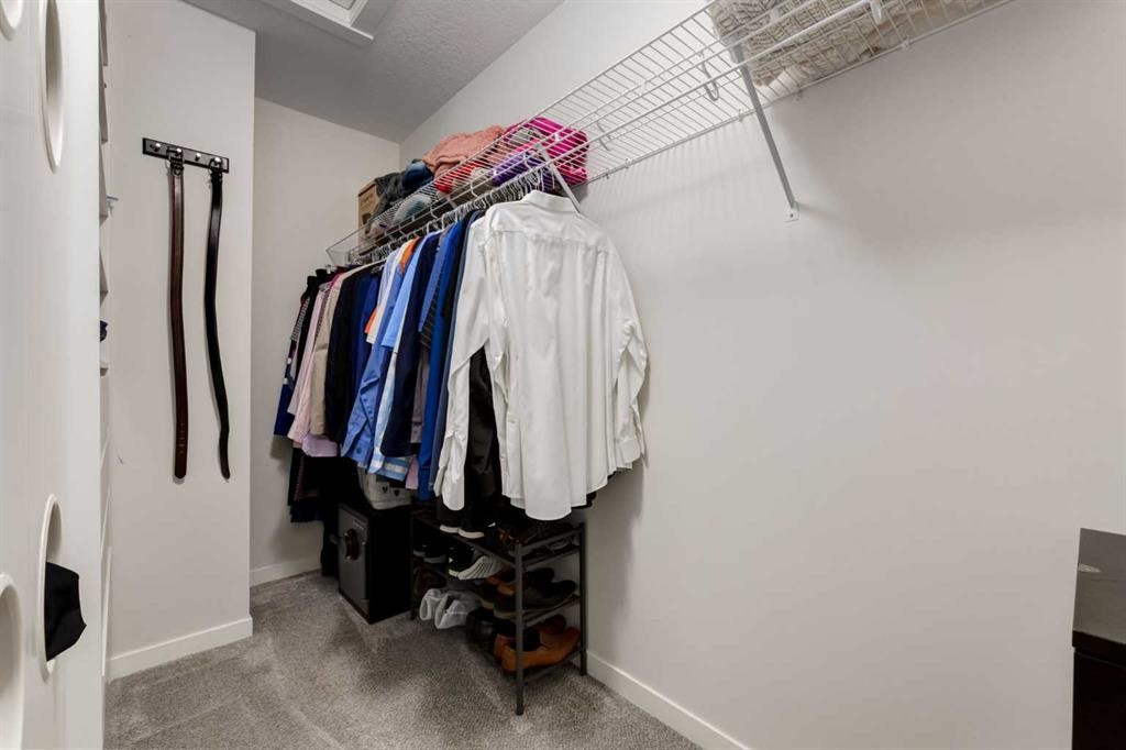605-474 Seton Circle Se, Calgary, AB - Indoor With Storage