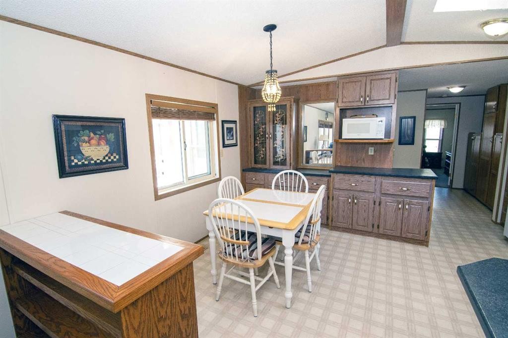 504 Home Place Se, High River, AB