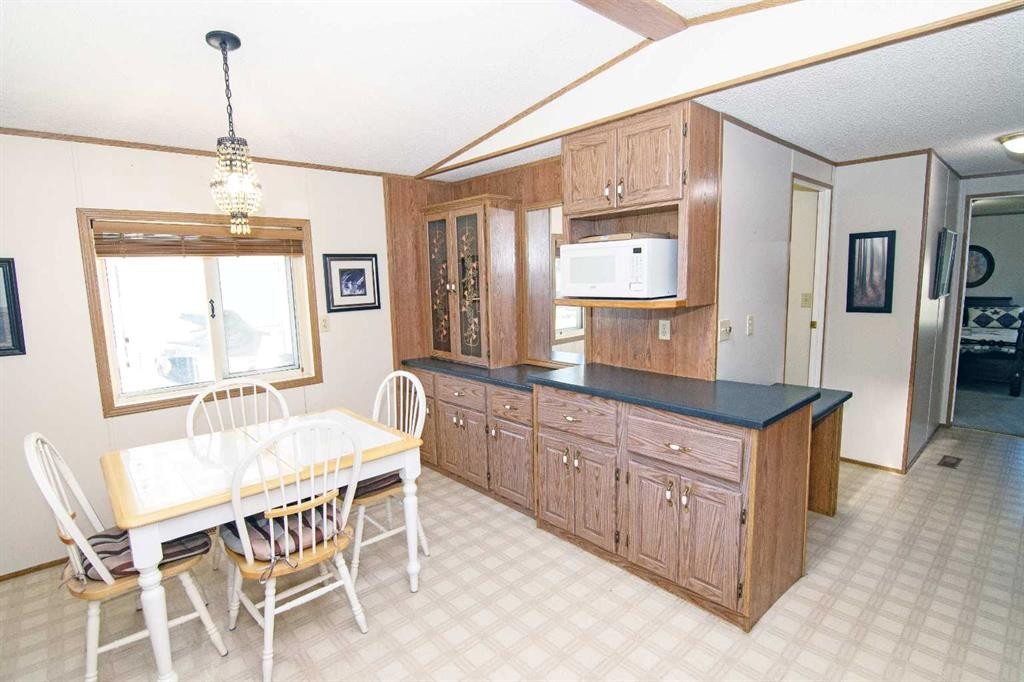 504 Home Place Se, High River, AB