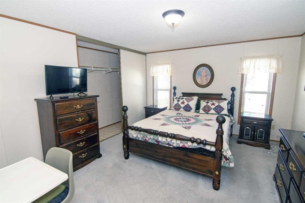 504 Home Place Se, High River, AB