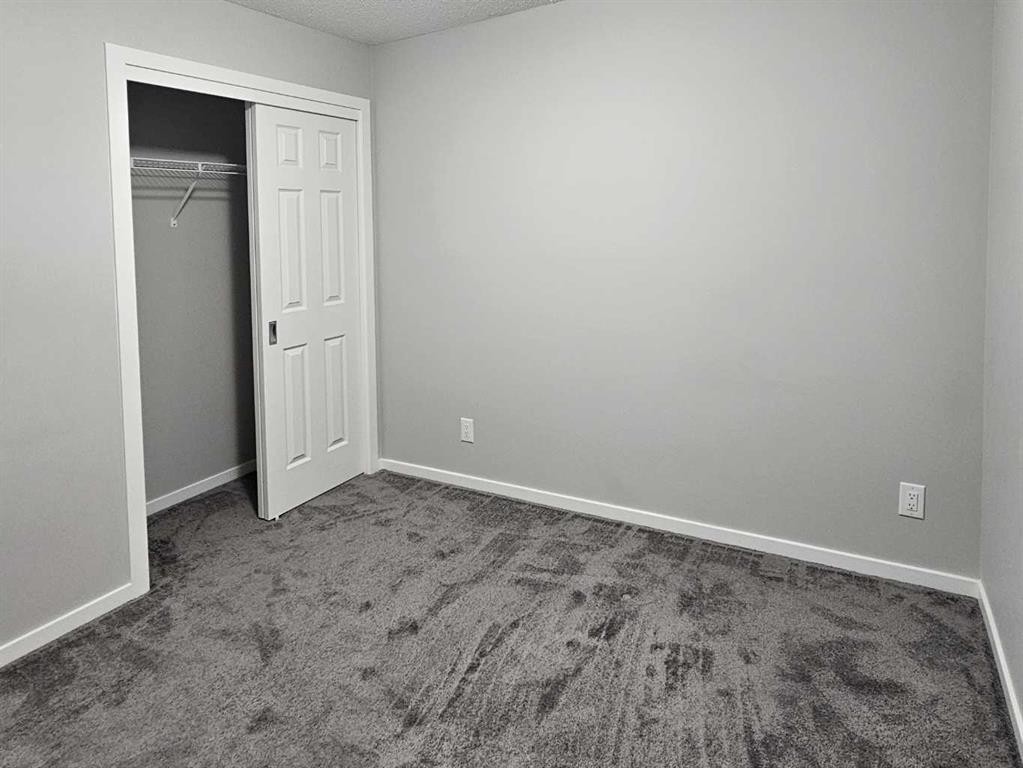 1485 148 Avenue Nw, Calgary, AB - Indoor Photo Showing Other Room