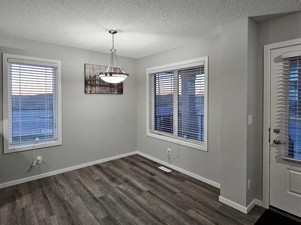 1485 148 Avenue Nw, Calgary, AB - Indoor Photo Showing Other Room