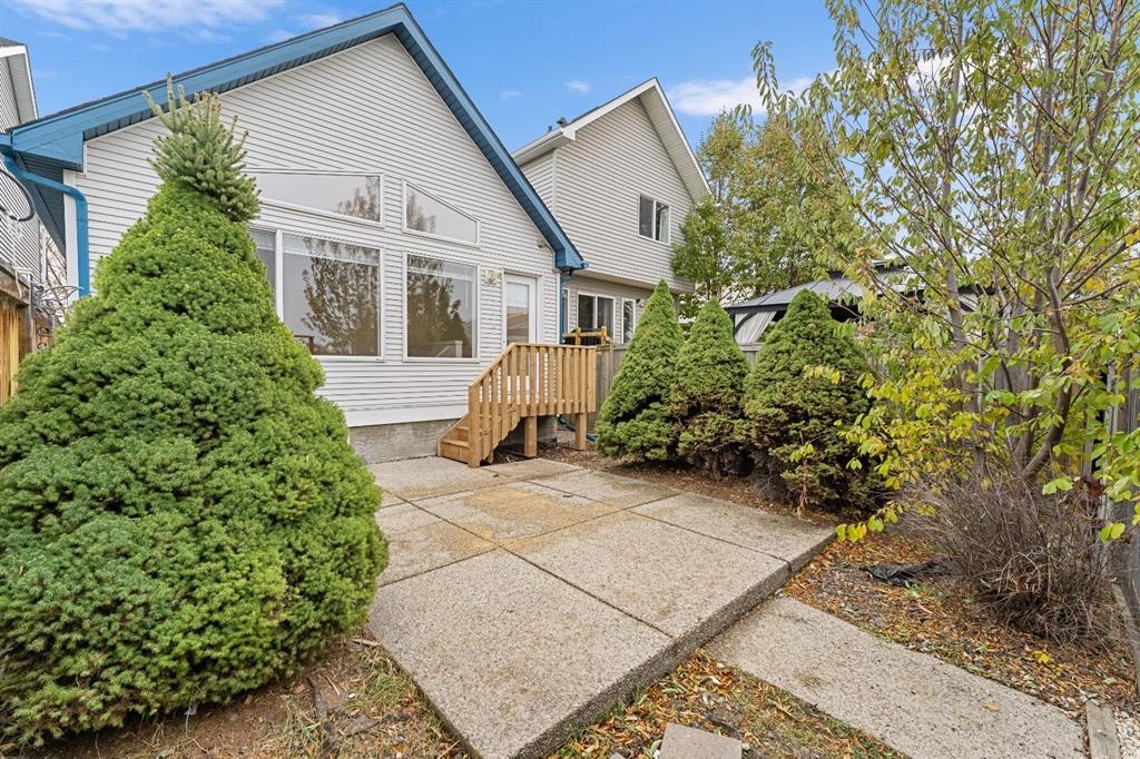 203 Prestwick Heights Se, Calgary, AB - Outdoor