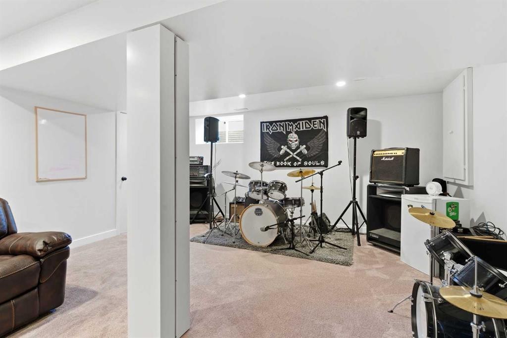 74 Evansbrooke Way Nw, Calgary, AB - Indoor