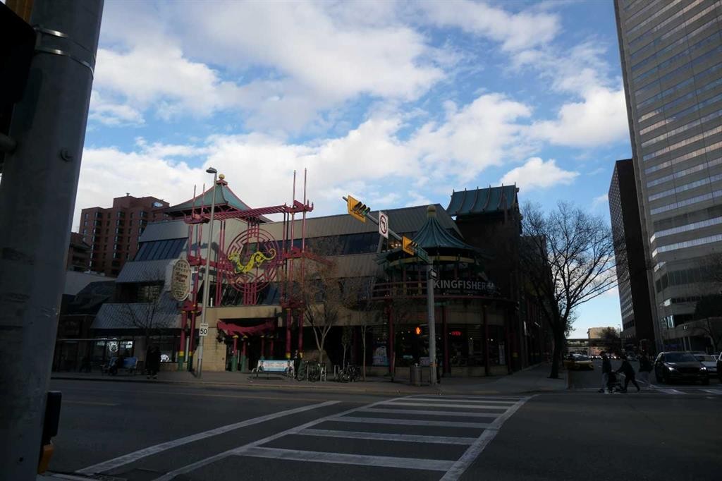 235-328 Centre Street Se, Calgary, AB