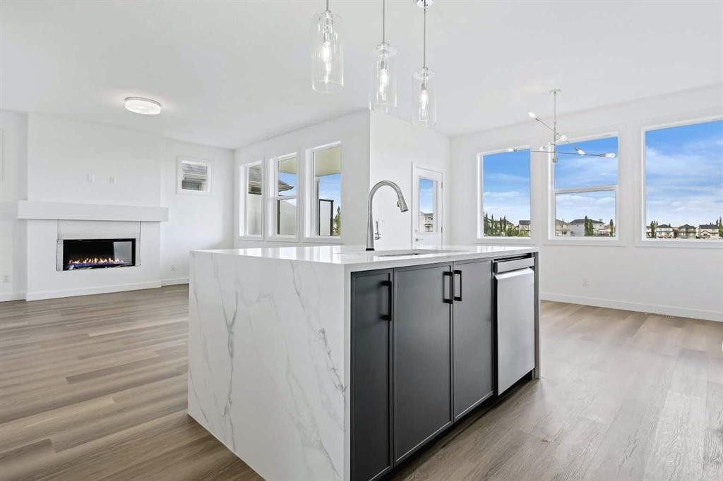 357 Copperhead Way Se, Calgary, AB - Indoor Photo Showing Kitchen With Upgraded Kitchen