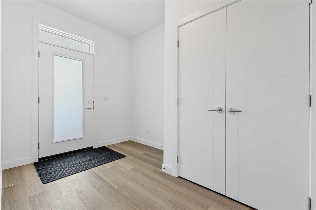 357 Copperhead Way Se, Calgary, AB - Indoor Photo Showing Other Room