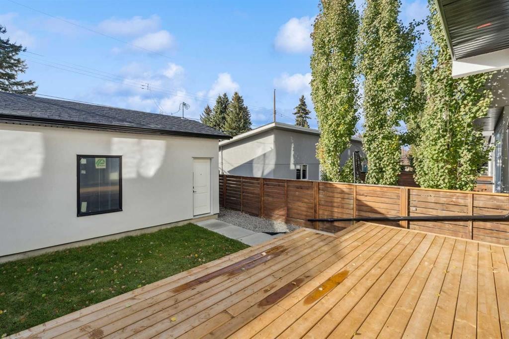 643 36 Street Sw, Calgary, AB - Outdoor With Deck Patio Veranda With Exterior