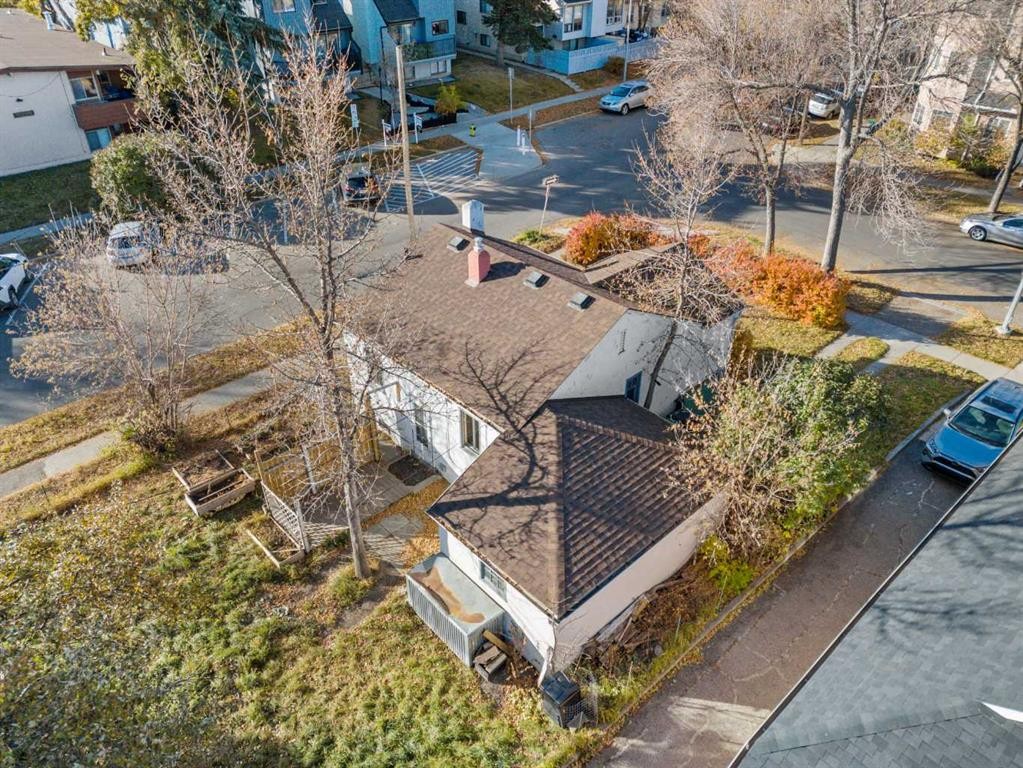 1402 Centre A Street Ne, Calgary, AB - Outdoor With View