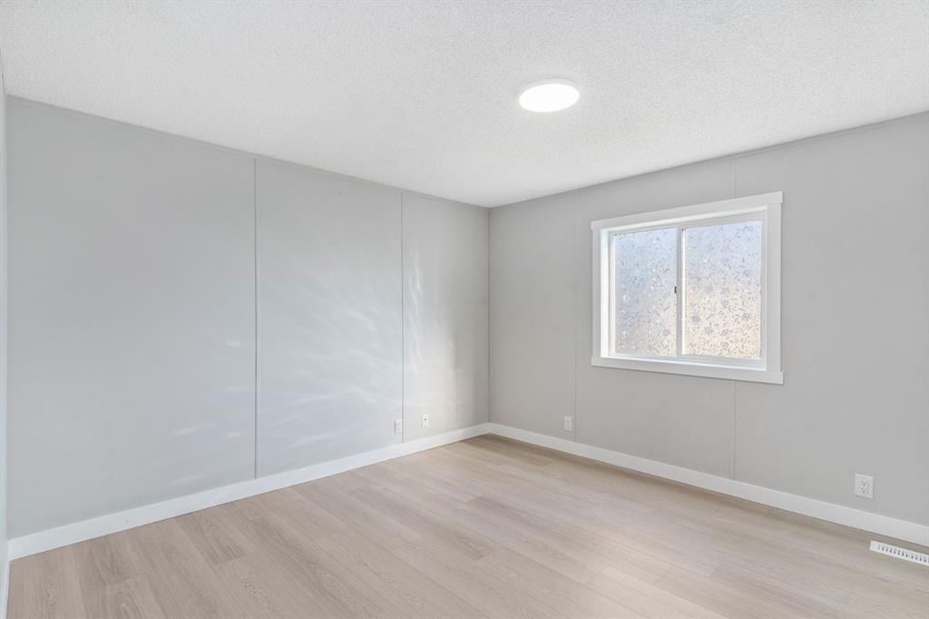 802-1101 84 Street Ne, Calgary, AB