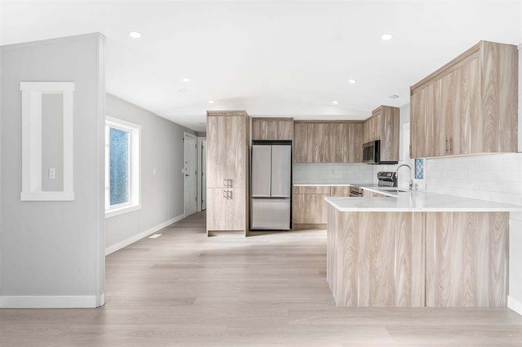 802-1101 84 Street Ne, Calgary, AB