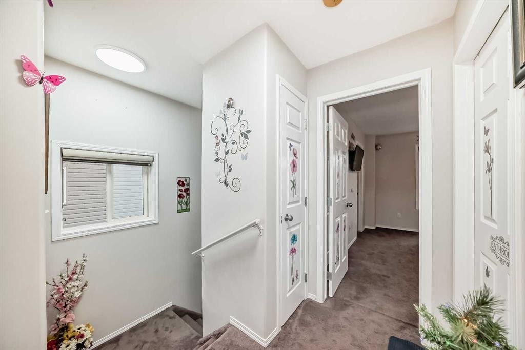50 Tarawood Lane Ne, Calgary, AB - Indoor Photo Showing Other Room