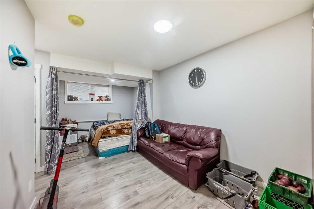 50 Tarawood Lane Ne, Calgary, AB - Indoor