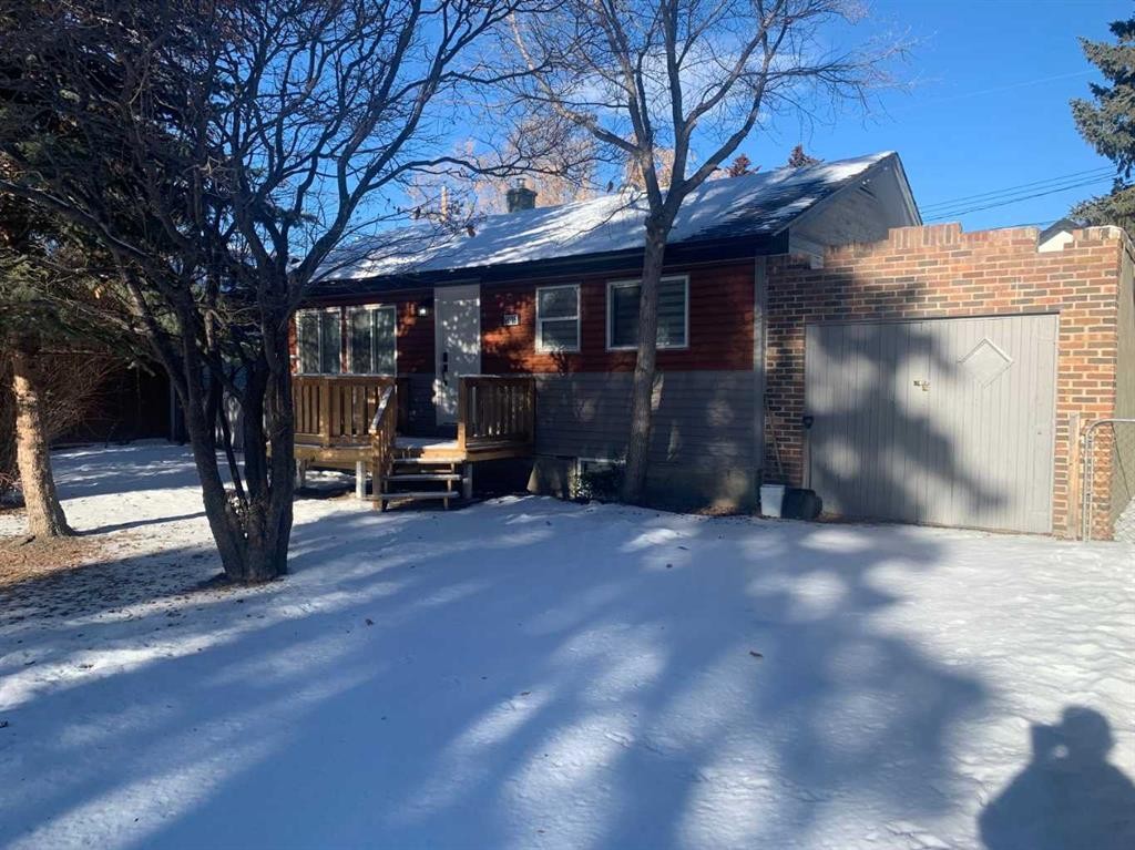 6016 33 Avenue Nw, Calgary, AB - Outdoor