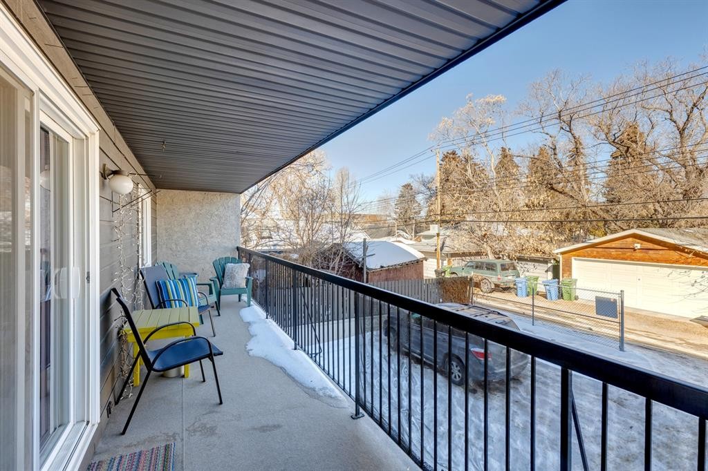 203-234 5 Avenue Ne, Calgary, AB - Outdoor With Exterior