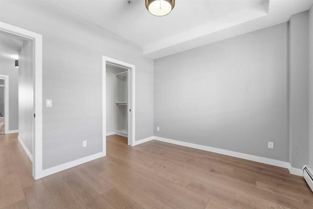 209-2702 17 Avenue Sw, Calgary, AB - Indoor Photo Showing Other Room