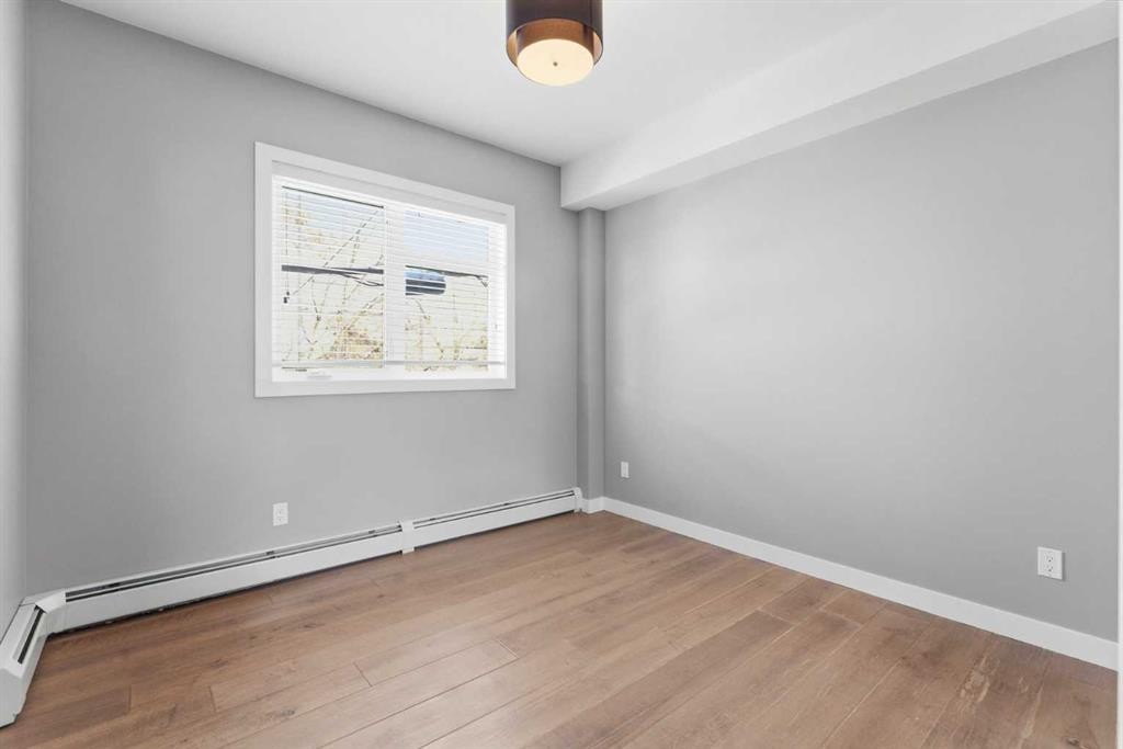 209-2702 17 Avenue Sw, Calgary, AB - Indoor Photo Showing Other Room