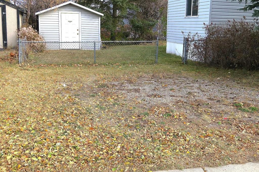 901 Briarwood Crescent, Strathmore, AB - Outdoor